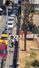 Sokağa çıkma yasağına uymayan grup polise saldırdı: 6 gözaltı