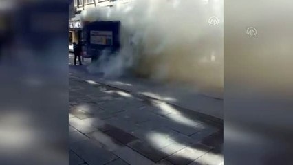 Geri dönüşüm malzemesi taşıyan kamyonette yangın çıktı