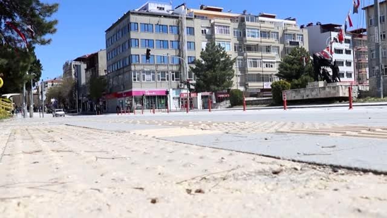 "Evde kal" çağrısına uyuldu