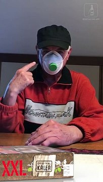 Ce masque permet de goûter sa bière !