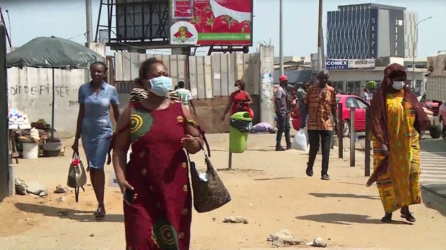 Coronavirus : Abidjan à l'ère des masques de protection en tout genre
