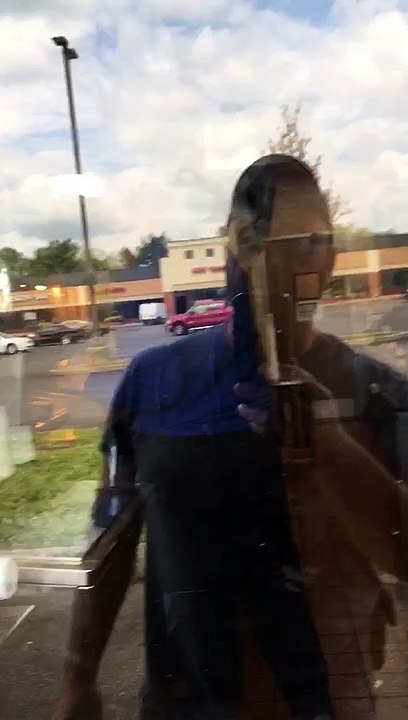 Truck Driver Who Can't Fit Truck in Drive Thru Can't Get Food During Pandemic