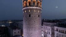 İstanbul'un tarihi yerleri sessizliğe büründü - Galata Kulesi
