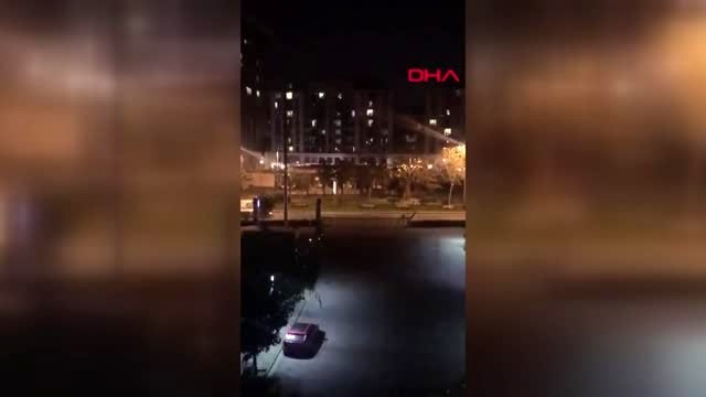 İSTANBUL BEYOĞLUNDA POLİSE SİLAHLI SALDIRI İKİ POLİS YARALI ÇATIŞMA ANI KAMERADA