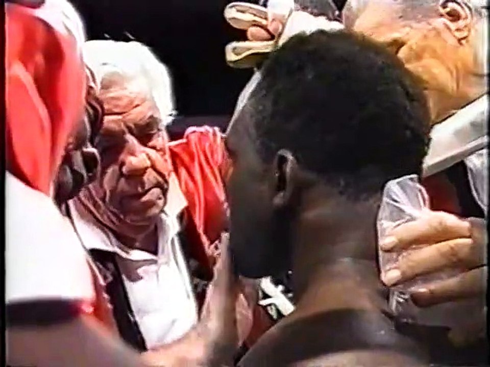Evander Holyfield vs James Douglas (25-10-1990) Full Fight