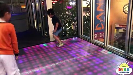 Ryan's Fun Day at the Museum of illusions and Children's Indoor Park