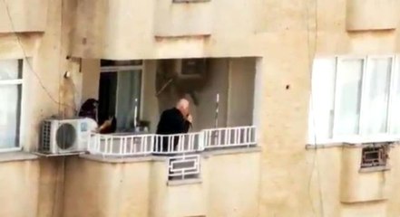 Sokağa çıkamayan Şanlıurfalılardan balkon konseri