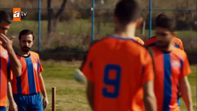 Bir Zamanlar Çukurova capítulo 25 subtítulos español-PARTE-004-F