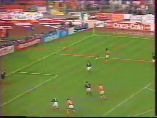 Netherlands -Scotland - Group stage euro 92 -Highlights