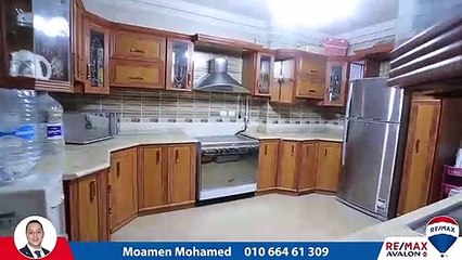 شقة للبيع 260 م سابا باشا (على البحر مباشرة)