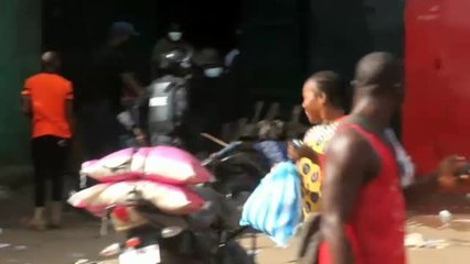 Tensión en las calles de Monrovia con la cuarentena por COVID-19 en ciernes