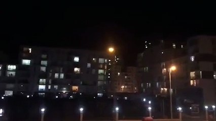 Soylu'nun istifasının kabul edilmediğini duyan vatandaşlar evlerinin camlarından alkış tuttu