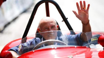 Legendary motor racing driver Stirling Moss dies, age 90