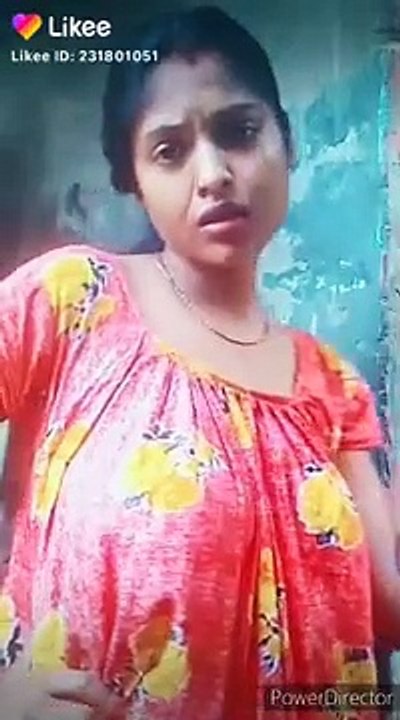 India Aunty and bhabhi hot sexy girl tik tok video nice video