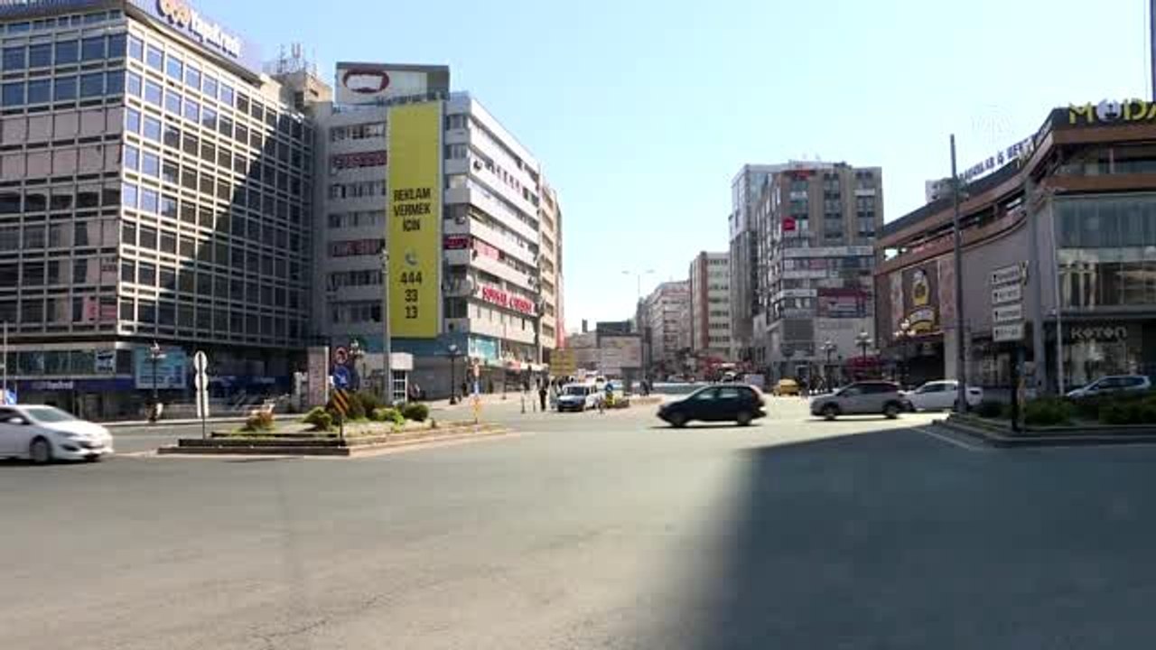 "Evde kal" çağrısına büyük oranda uyuluyor