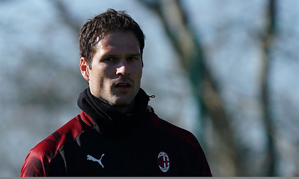 Q&A: Asmir Begović