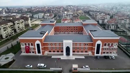 Yabancı öğrenciler maske üreterek Türkiye'ye vefa borcunu ödüyor - BURSA