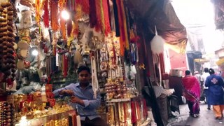 The Varanasi Backstreets - Walking Tour. See the Sights and Sounds of Varanasi - Part 2