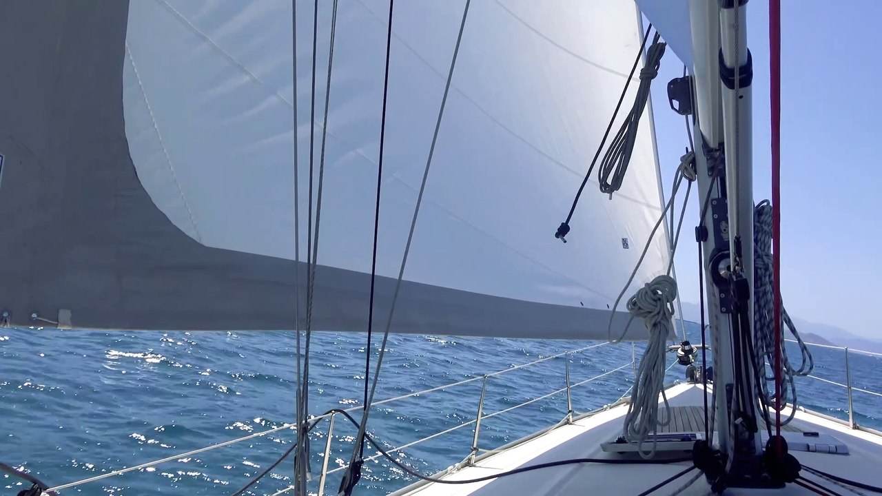 The sounds of sailing