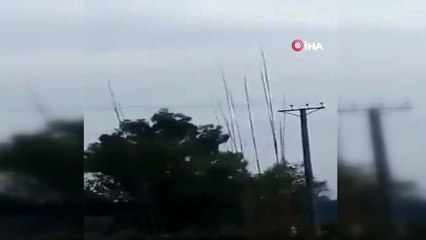 - Pakistan'da askeri eğitim uçağı düştü: 2 ölü