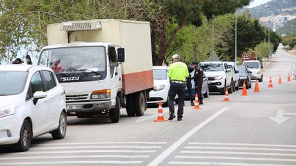 Descargar video: Kaş Kaymakamı İlçede: corona vakası görülmedi