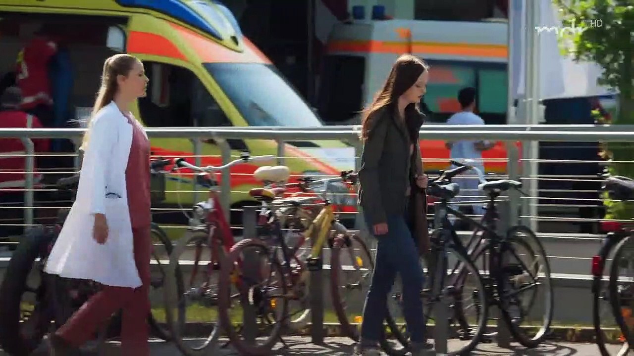 Horizonterweiterung (119) - In aller Freundschaft - Die jungen Ärzte