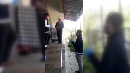 Bir emekli, bayram ikramiyesini Milli Dayanışma Kampanyası'na bağışladı