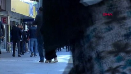 Gaziantepliler yasak bitince çarşıya akın etti