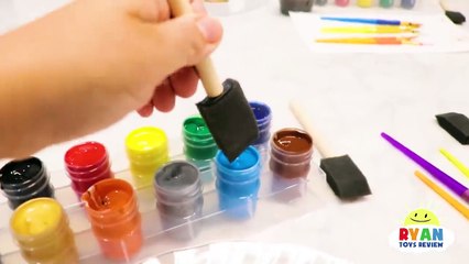 Paint Each Other Challenge Ryan vs Mommy!!!!