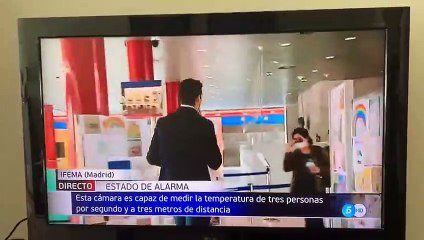 Un control de temperatura en IFEMA pilla a un reportero de Telecinco con fiebre: "estamos un poco nerviosos"
