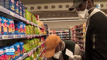 Compiègne : des jeunes se mobilisent pour porter les courses des personnes isolées