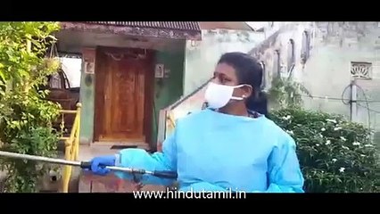 சட்டமன்ற உறுப்பினர் திருமதி.ரோஜா நகரி தொகுதியில் கிருமிநாசினி தெளித்தார்.