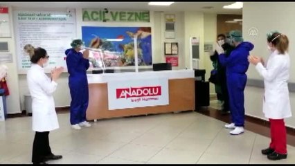 Koronavirüsü yenen hasta alkışlarla taburcu edildi
