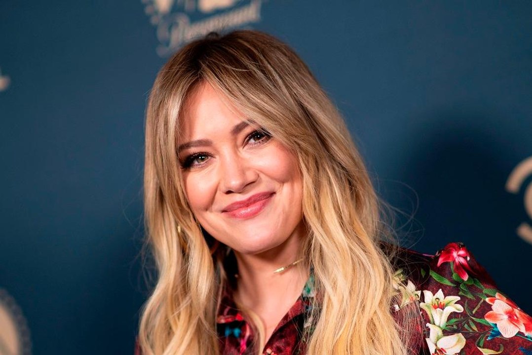 Hilary Duff Gives Herself Bright Blue Hair