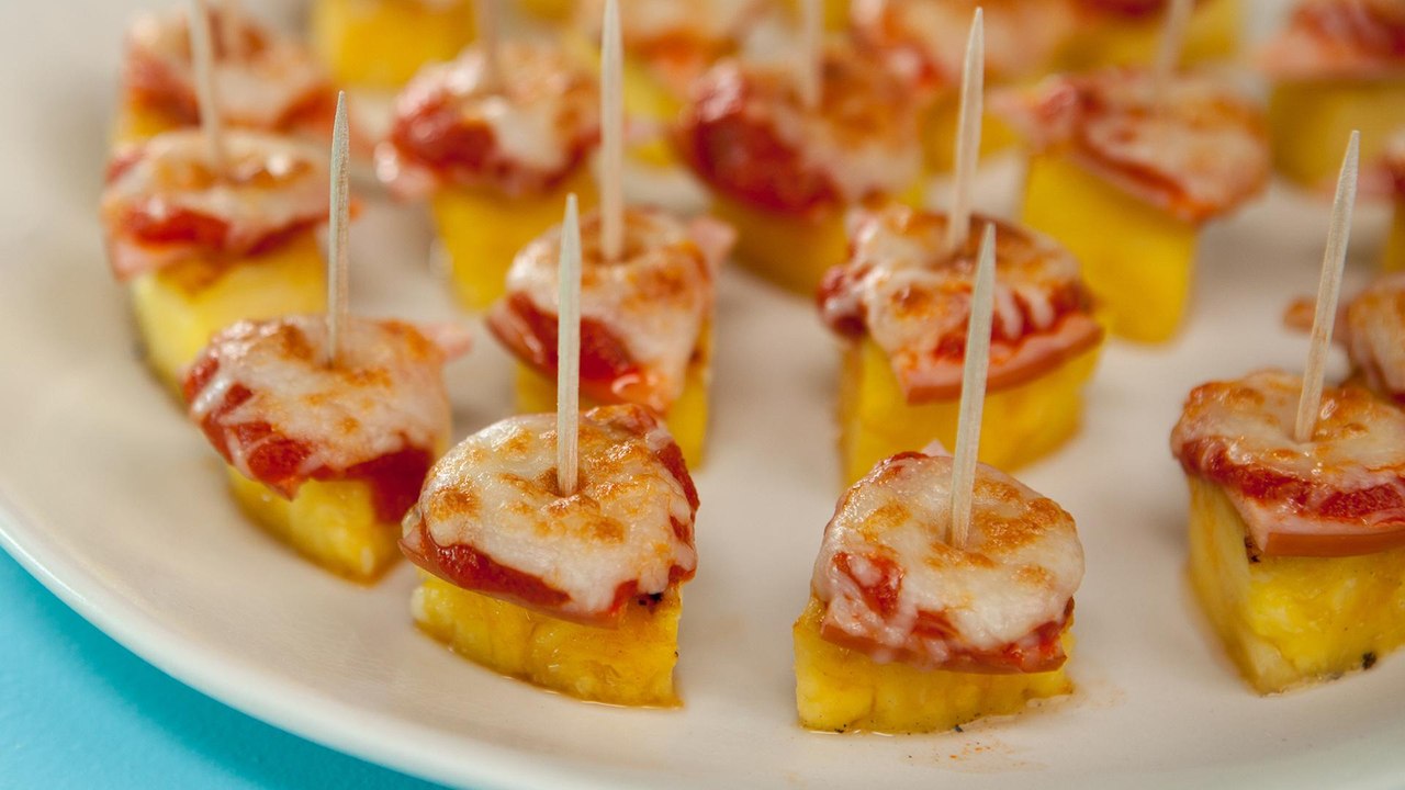 How to Make Pineapple Pizza Bites