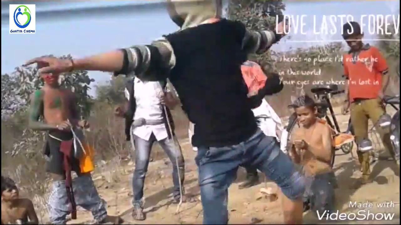 Keh du tumhe ya chup rahoon by team of Papua | Comedian dance | Entertainment dance | Talented boys