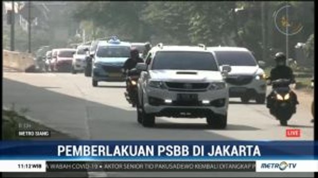 Pantauan Lalu Lintas Hari Kelima PSBB di Jakarta