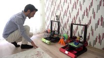 Öğretmen çift evde 3D yazıcıyla 