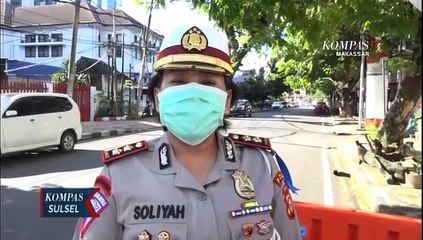 Polisi Bagikan Masker Ke Tukang Becak Dan Ojek Daring