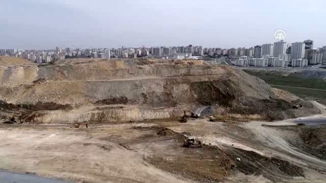 Başakşehir İkitelli Şehir Hastanesi yollarının inşaatı devam ediyor - Drone