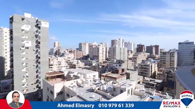 شقة للبيع 288 م سبورتنج (خطوات من البحر)