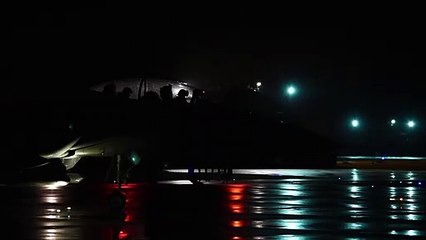 Footage of USAF F-15E Strike Eagles - Night Operations