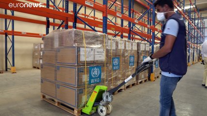 A Dubai nel più grande magazzino dell'Onu dove si combatte il coronavirus