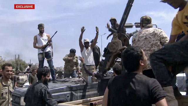 الوفاق الليبية تتأهب لشن هجوم على قوات حفتر بقاعدة الوطية الجوية