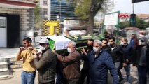 Bursalı Kıbrıs gazisinin cenazesinde sosyal mesafe