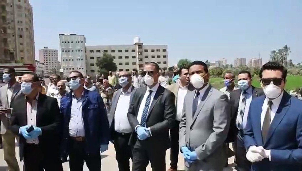 محافظ الفيوم يقود حملة مكبرة لإزالة الأبراج المخالفة