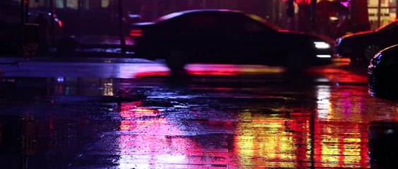 NELUT PESTE - BANII DOAR NISTE HARTII