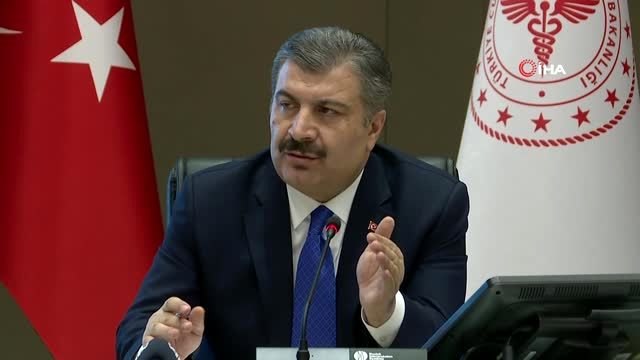 Sağlık Bakanı Fahrettin Koca, gazetecilerin sorularını yanıtladı