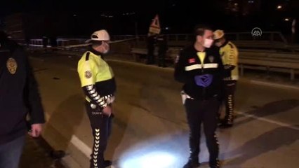Otomobil motosiklete çarptı: 2 ölü, 1 yaralı