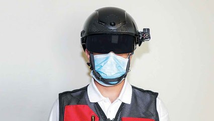 دبي: خوذة ذكية لمكافحة فيروس كورونا